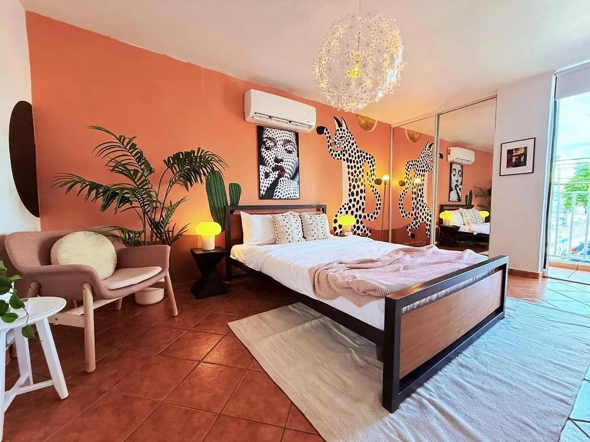 Stunning 2Br Home W Parking - Walk To Beach! San Juan