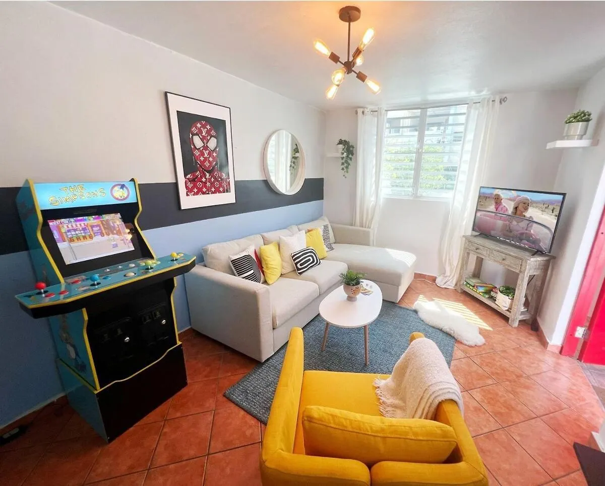 Apartment Stunning 2Br Home W Parking - Walk To Beach! San Juan